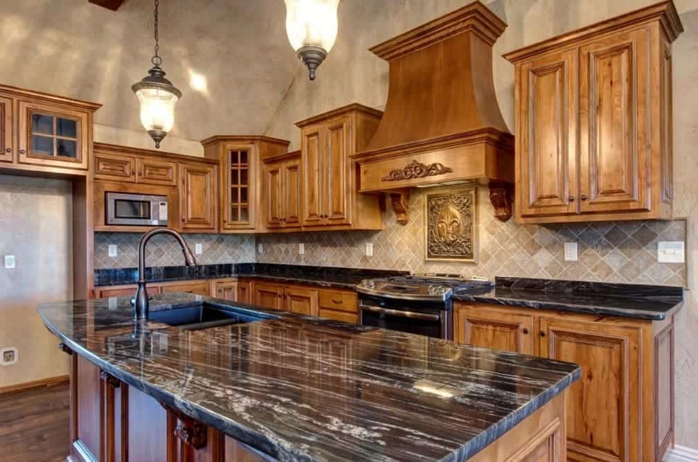 Kitchen-Countertop-Granite-Pretoria-French-Country