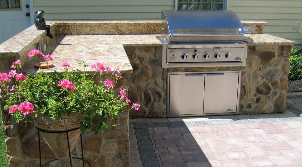 outdoor-kitchen-granite